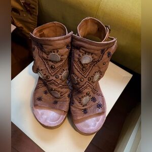 A.S. 98 Leather Embroidered/studded Tan Women's Sandals